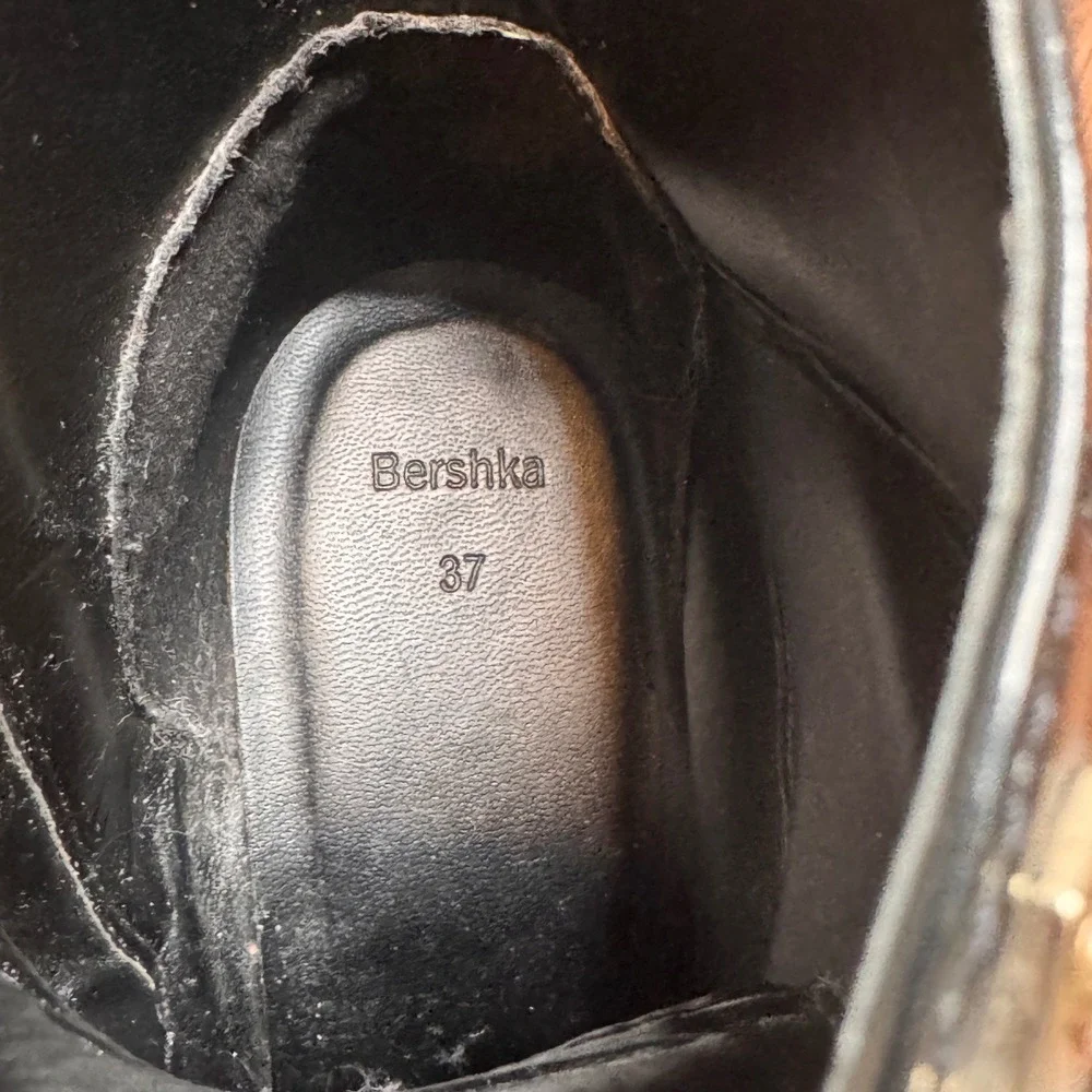 Bershka Combat‎ Boots Patent Leather Grungecore Platform Goth Chunky Heel 6.5 US